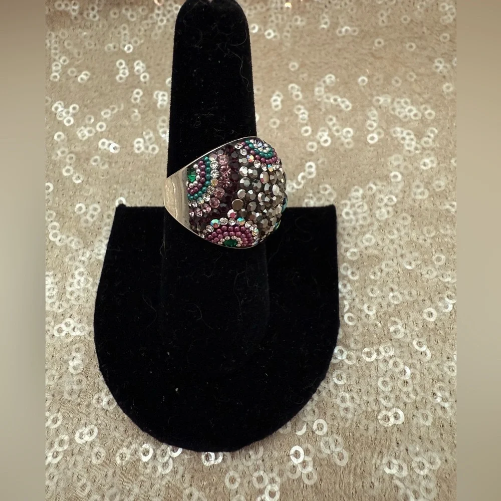NWT Gorgeous Austrian Crystal / 925 Silver Size 7.5 ring from Mosaico